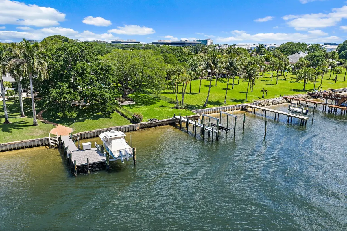 Dock at 2162 Radnor Road, North Palm Beach