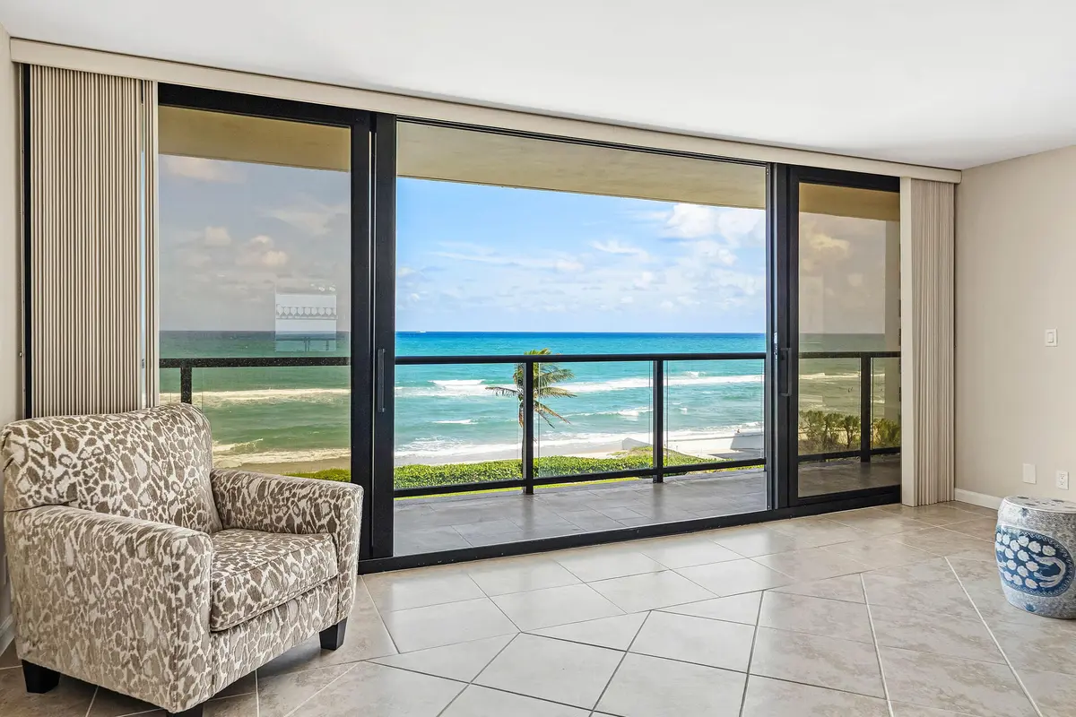 30DSC08663.jpg-vsuniqueid-69cd29b148dc0 at 3440 S Ocean Boulevard 502s, Palm Beach