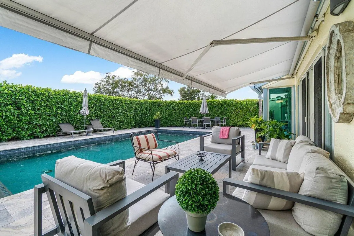 2320 Las Casitas Drive at 2320 Las Casitas Drive, Wellington