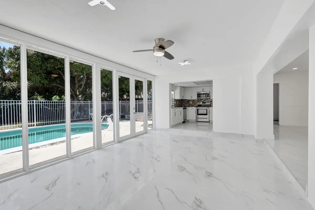 3-web-or-mls-334SW_10 at 334 SW 13th Avenue, Boynton Beach