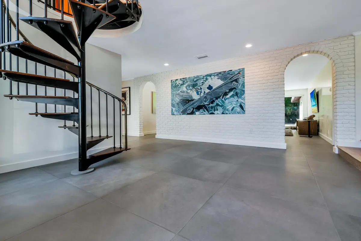 264 Sandpiper Dr Palm Beach FL-large-014 at 264 Sandpiper Drive, Palm Beach