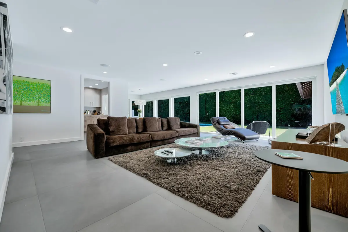 264 Sandpiper Dr Palm Beach FL-large-021 at 264 Sandpiper Drive, Palm Beach