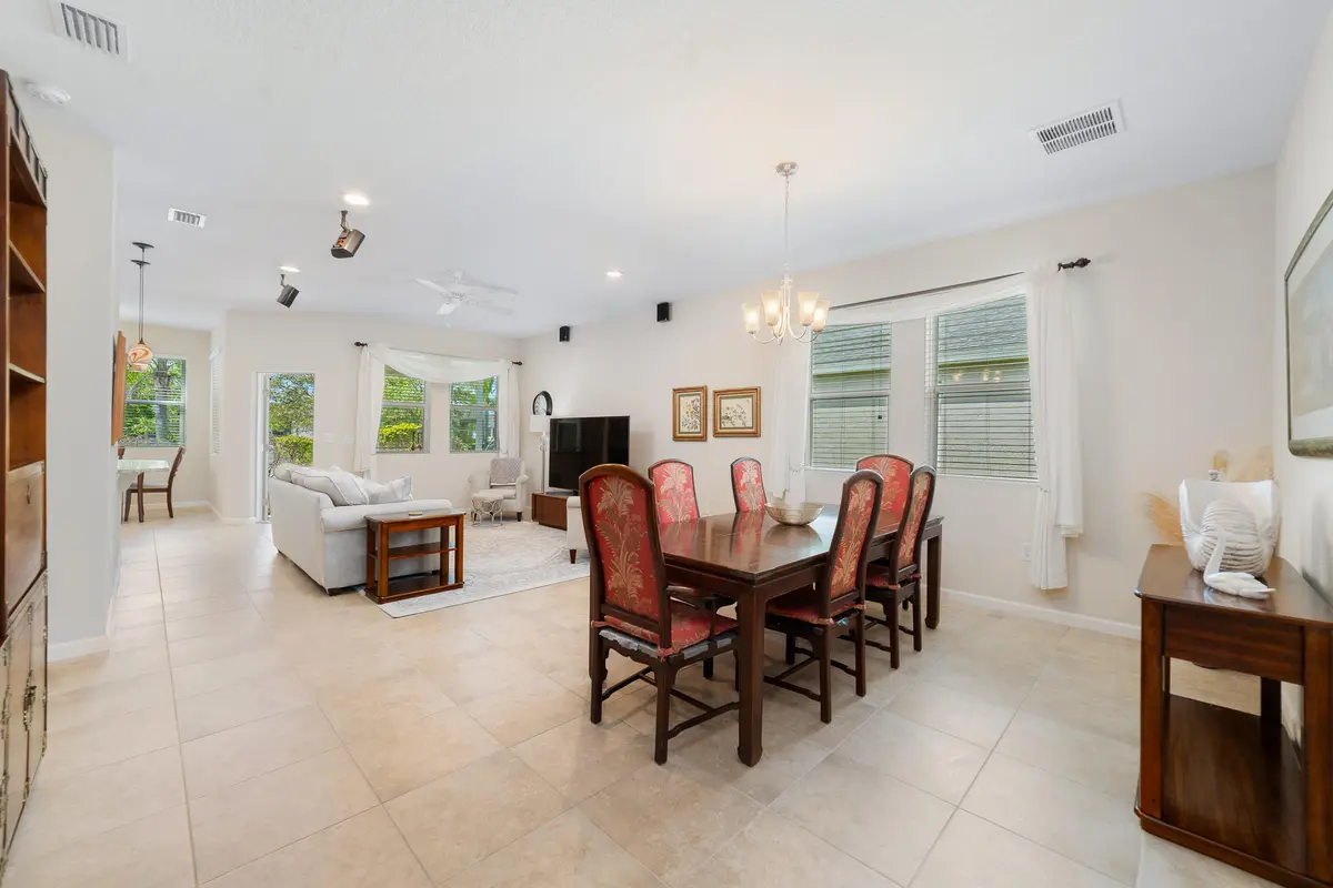 DSC06074 at 1410 Caddy Court, Vero Beach