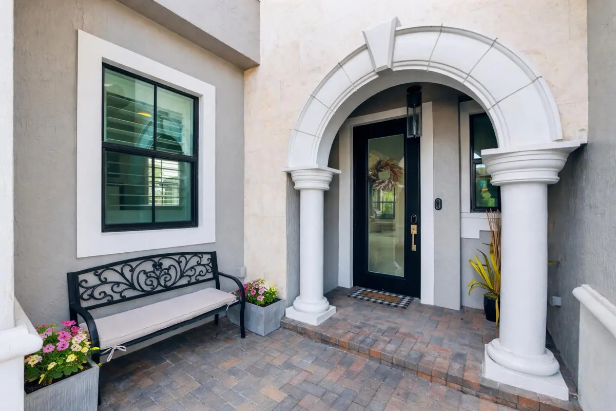 Front Door at 11560 Horizon Road, Parkland