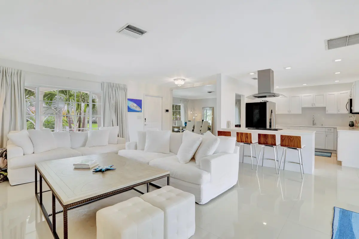 53_22223741 at 1410 SE 12th Street, Deerfield Beach