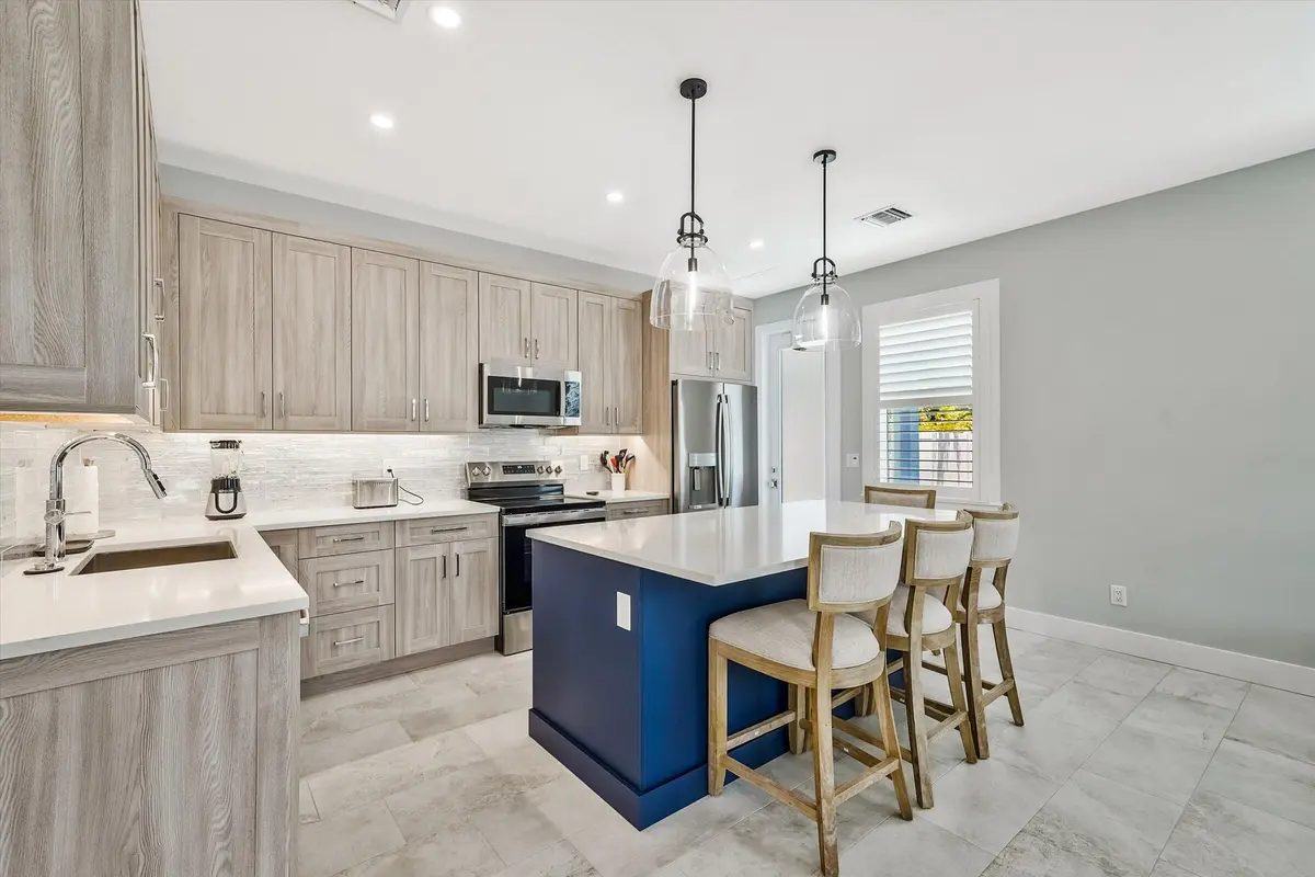 05-425 Hugh Street-5 at 425 Hugh Street, Jupiter