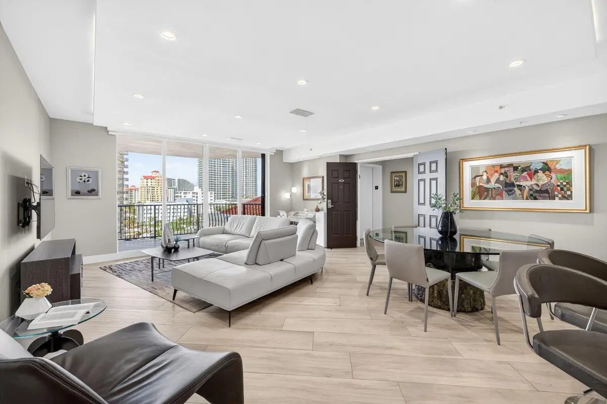 8-web-or-mls-8-print-699A6051 at 100 S Birch Road 803, Fort Lauderdale
