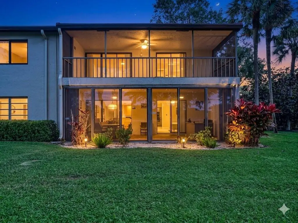 871e47eb-784c-47e5-b520-01f737947bda at 8410 Casa Del Lago 20-a, Boca Raton