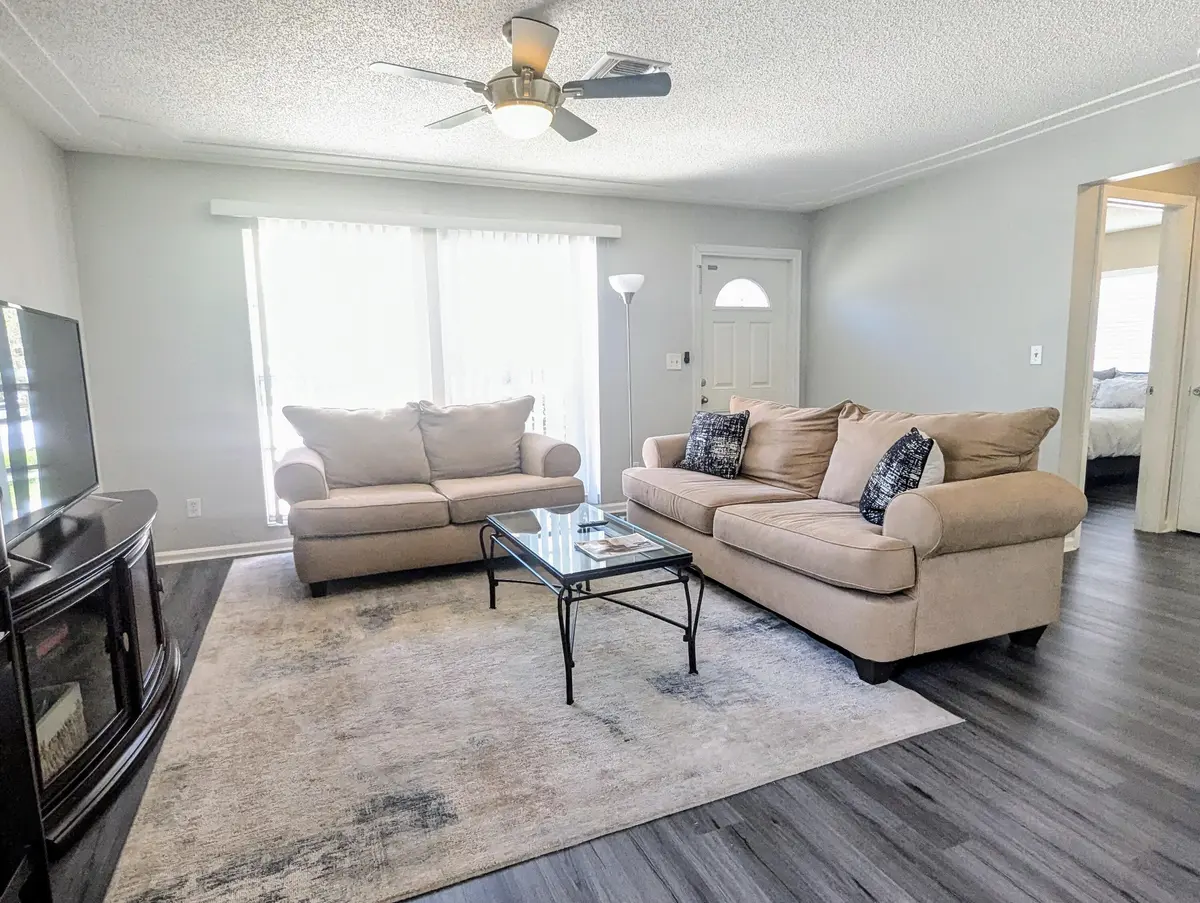 1350 Riverside Circle Units A And B, Wellington, FL – photo 5