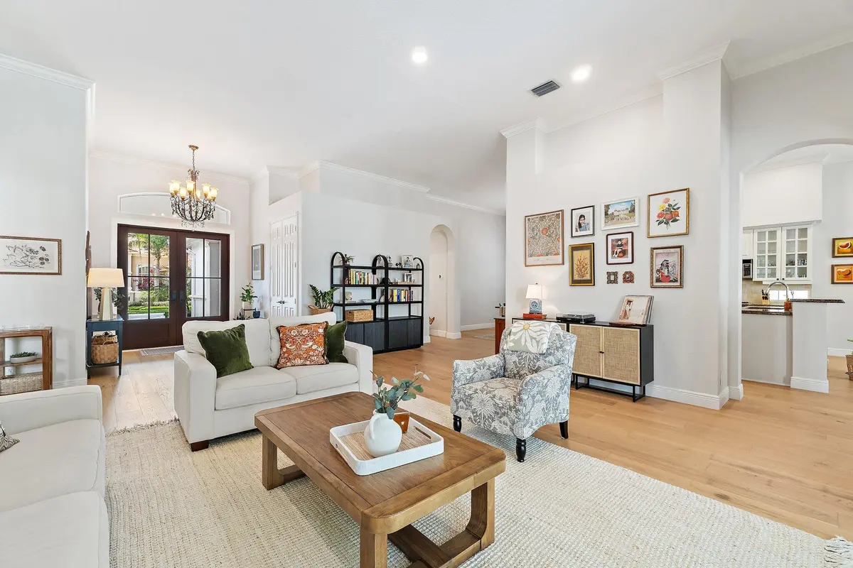 Living Room at 103 La Vida Court, Palm Beach Gardens