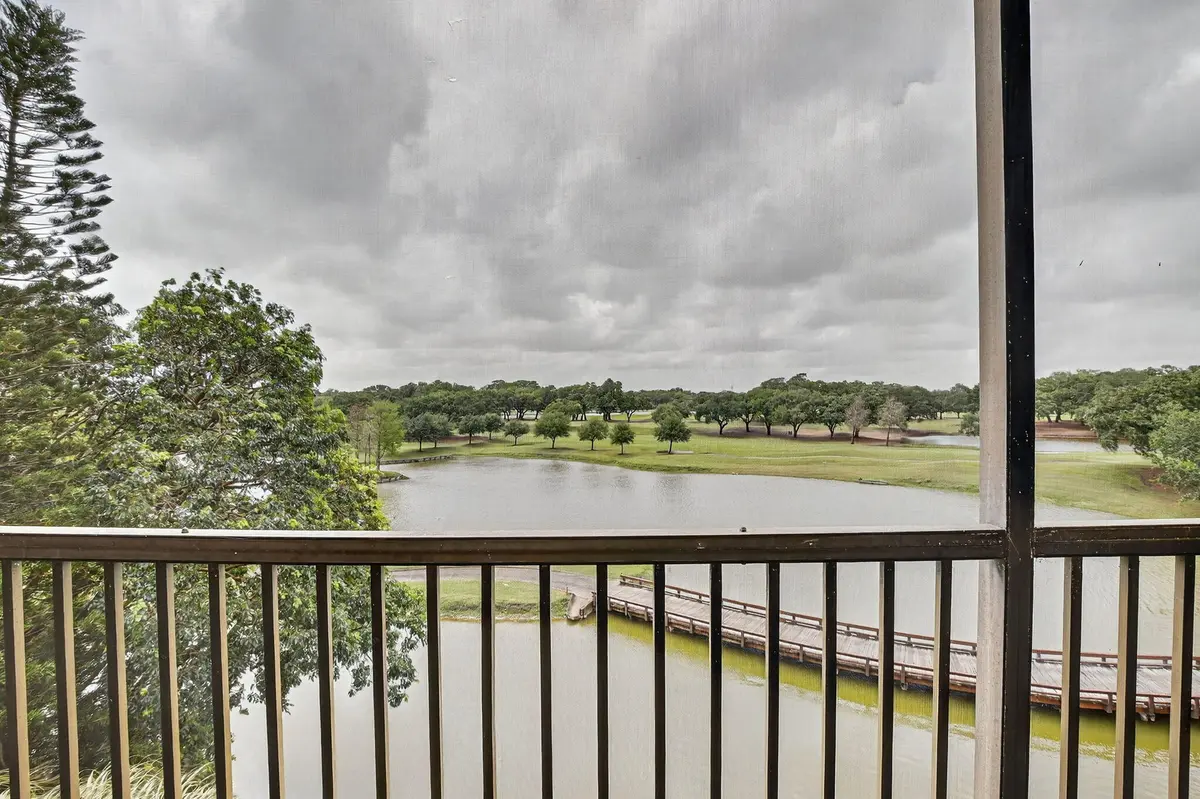 31-web-or-mls-_A7A5304 at 3001 W Rolling Hills Circle 501, Davie
