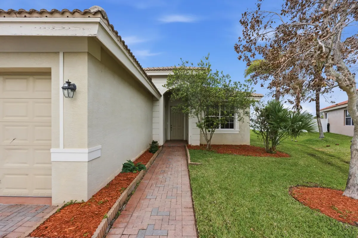 4__jjl1667 at 4188 Worlington Terrace, Fort Pierce