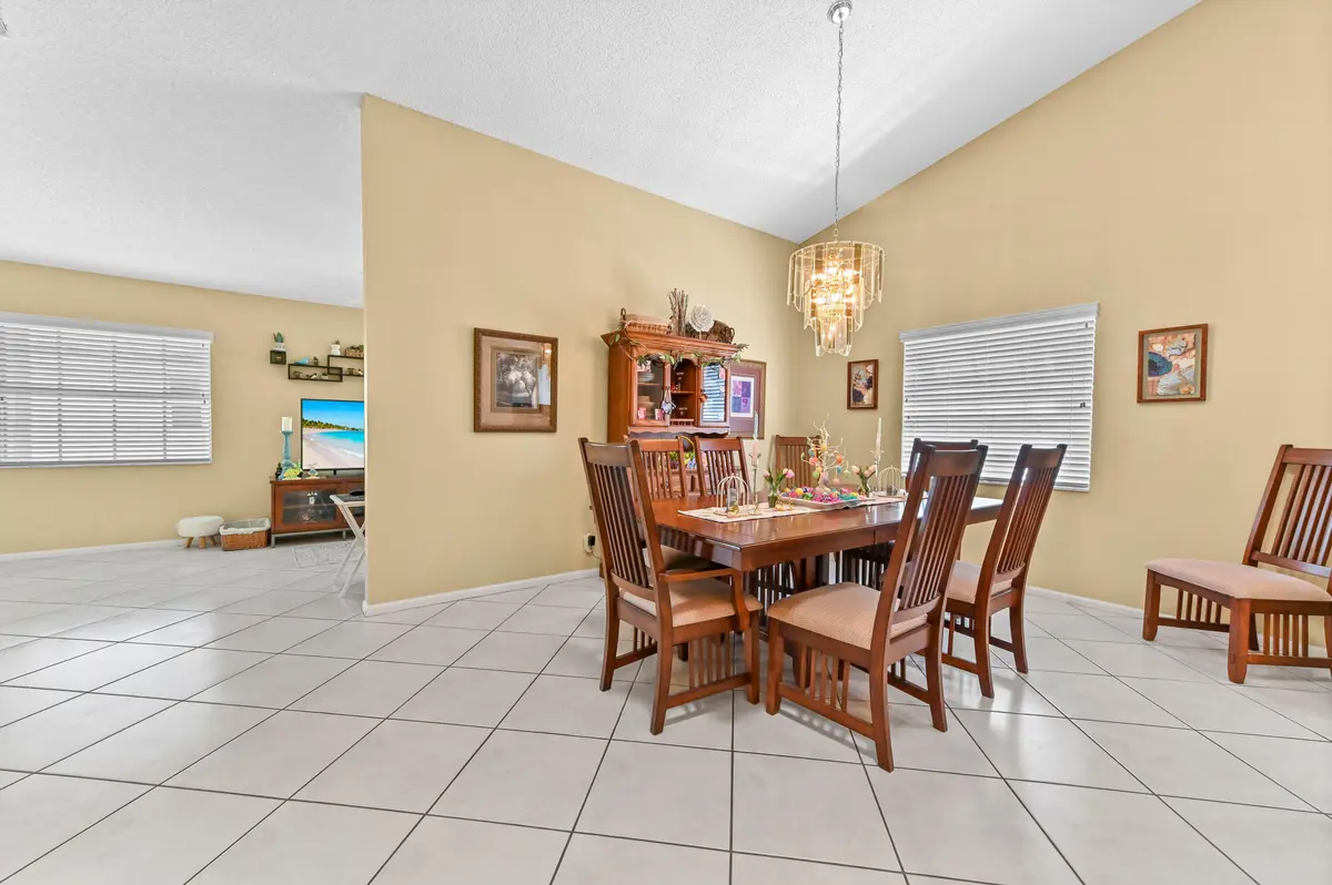 14 Dining room 01 at 3893 Dafilee Circle, West Palm Beach