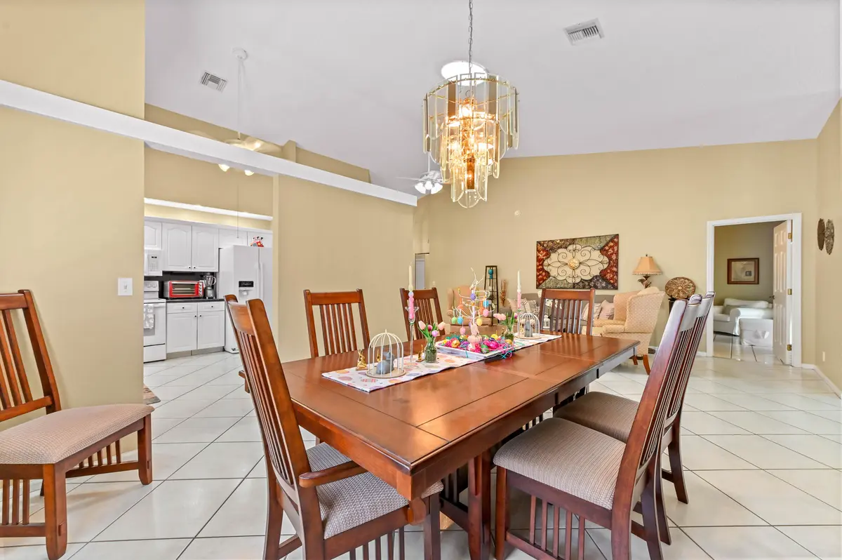 15 Dining room 02 at 3893 Dafilee Circle, West Palm Beach