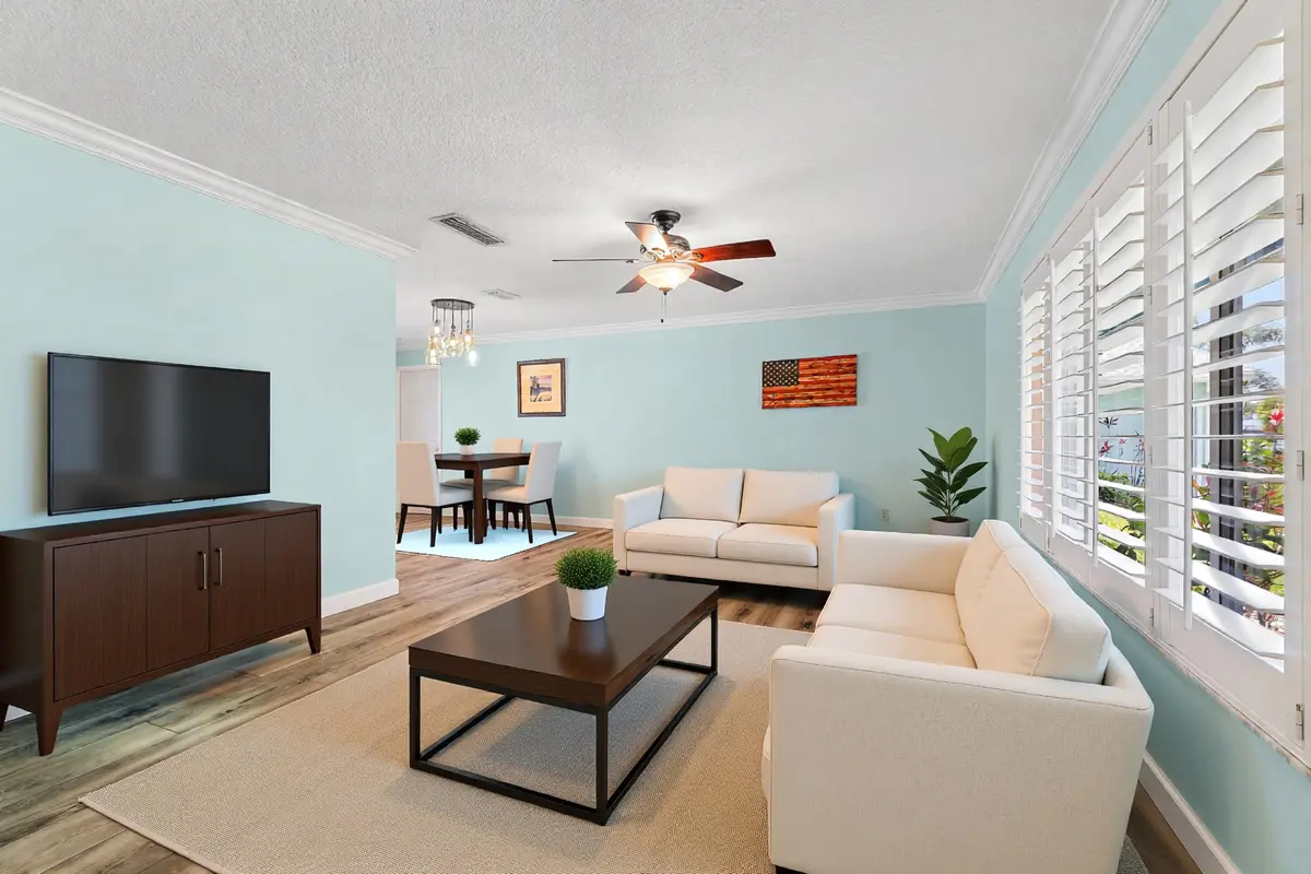 Virtual Living:Dining at 106 Chapel Lane, Tequesta