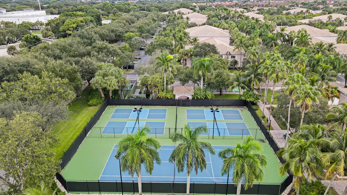 Tennis and Pickleball Courts at 2802 Sarento Place 204, Palm Beach Gardens