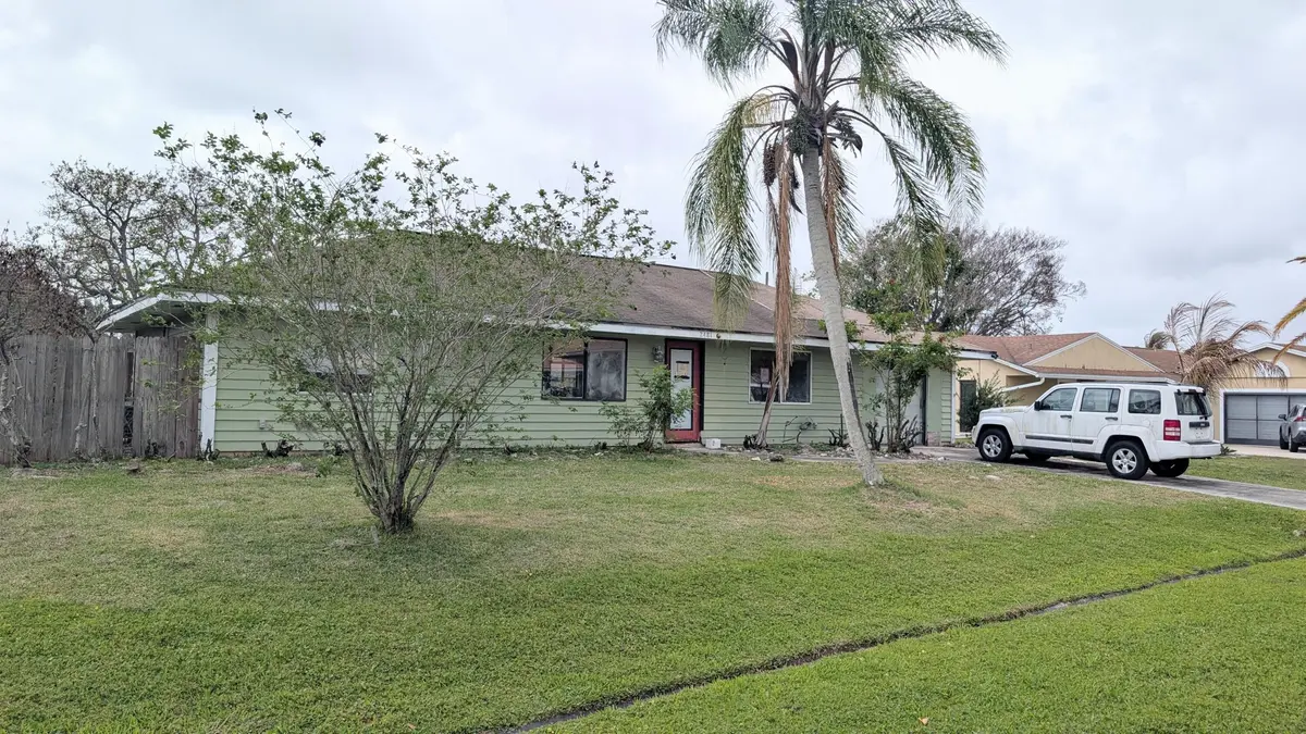 PXL_20260402_180319378.MP at 2481 SE Addison Street, Port St. Lucie