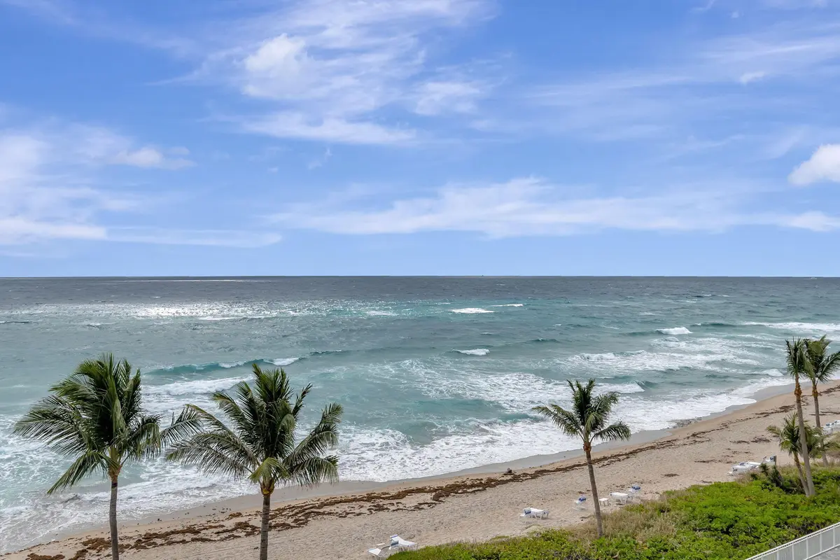 29-web-or-mls-DSC_1863 at 3215 S Ocean Boulevard 509, Highland Beach
