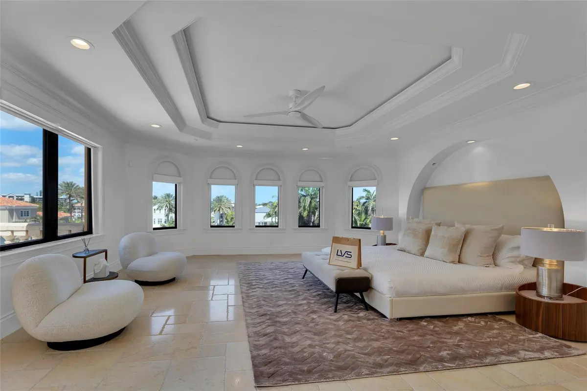 Primary Suite #1 at 1011 Rhodes Villa Avenue, Delray Beach