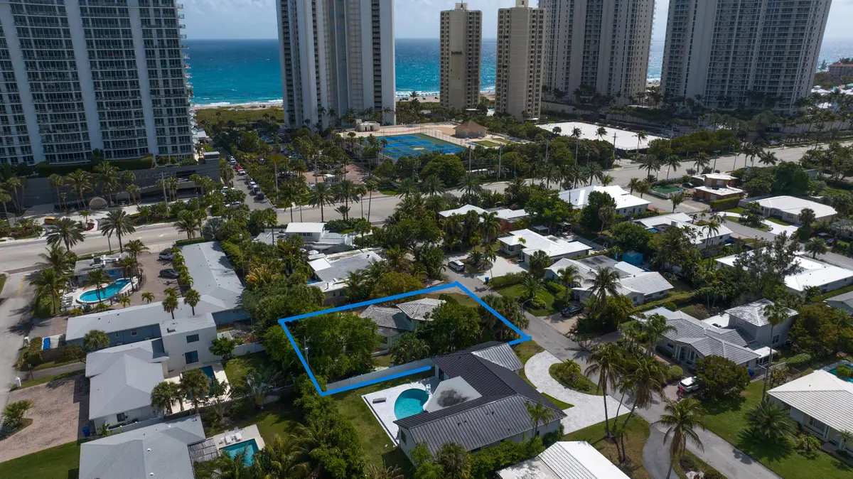 1260 N Harbor Drive 00005 at 1260 N Harbor Drive, Singer Island