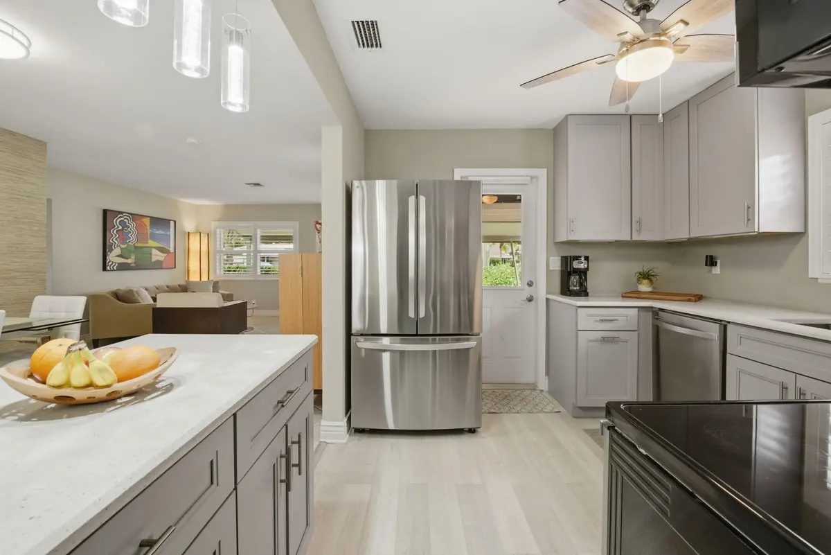 11-web-or-mls-BEC04350 at 397 NW 48th Street, Oakland Park