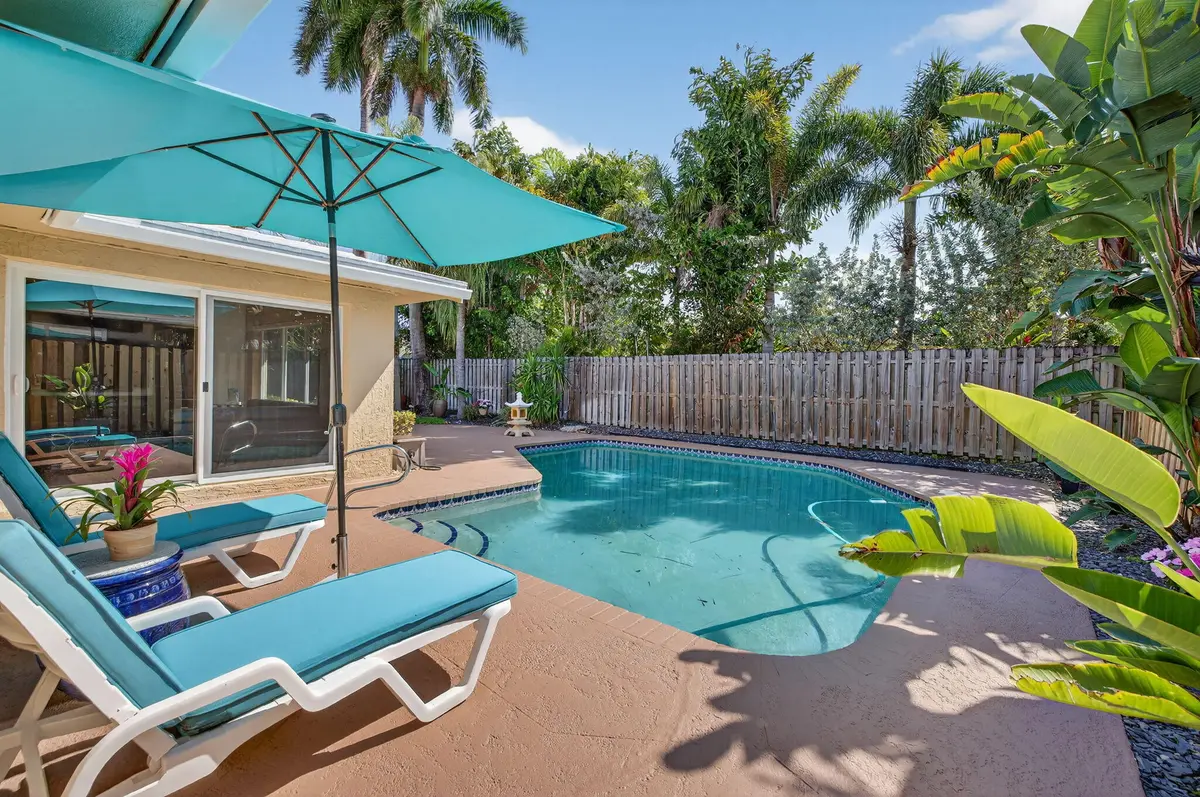 52-web-or-mls-699A6654 at 2300 NE 16th Avenue, Wilton Manors