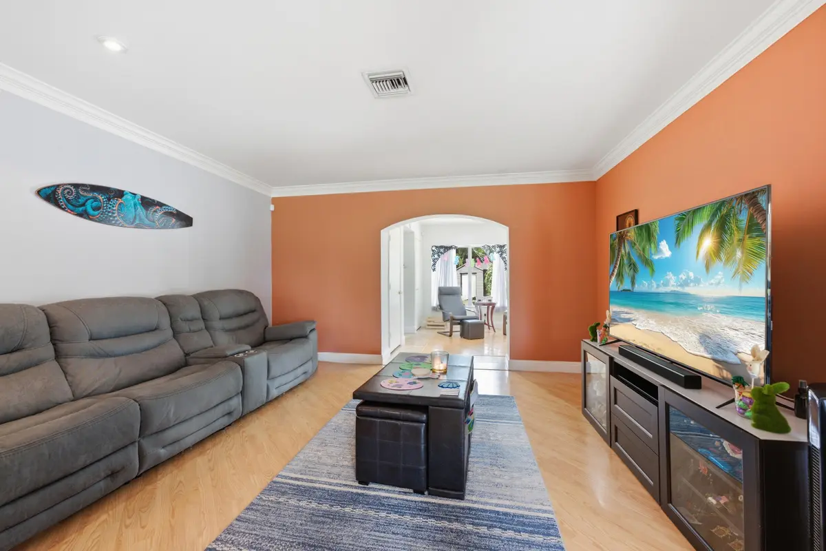 _jjl9662 at 14290 SW 31st Court, Davie