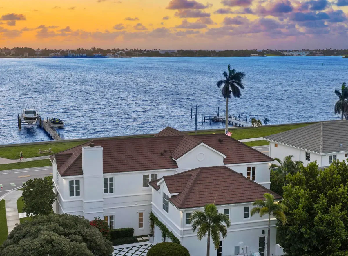 Sunrise Aerial at 5501 S Flagler Drive, West Palm Beach