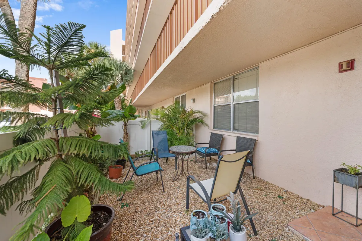 1-web-or-mls-DSC01734 at 14527 Bonaire Boulevard 109, Delray Beach