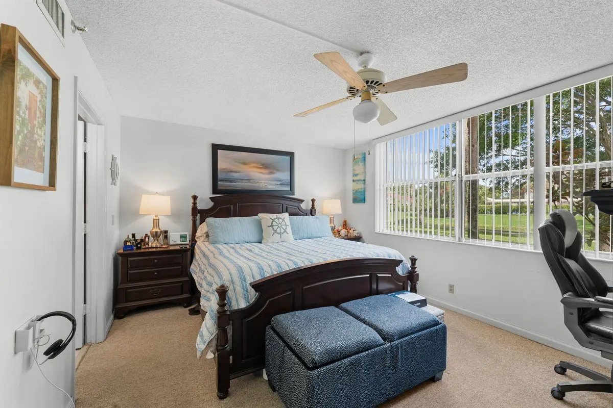10-web-or-mls-DSC01780 at 14527 Bonaire Boulevard 109, Delray Beach