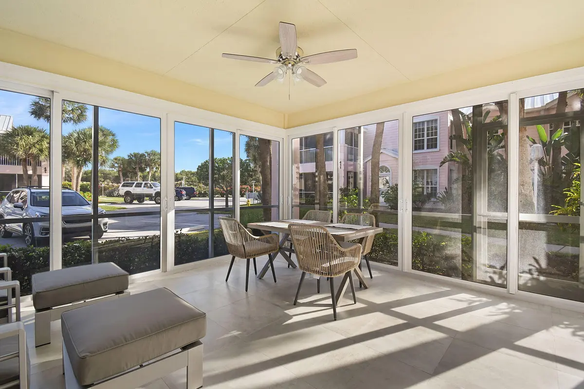 Lanai at 421 NE Plantation 617, Stuart