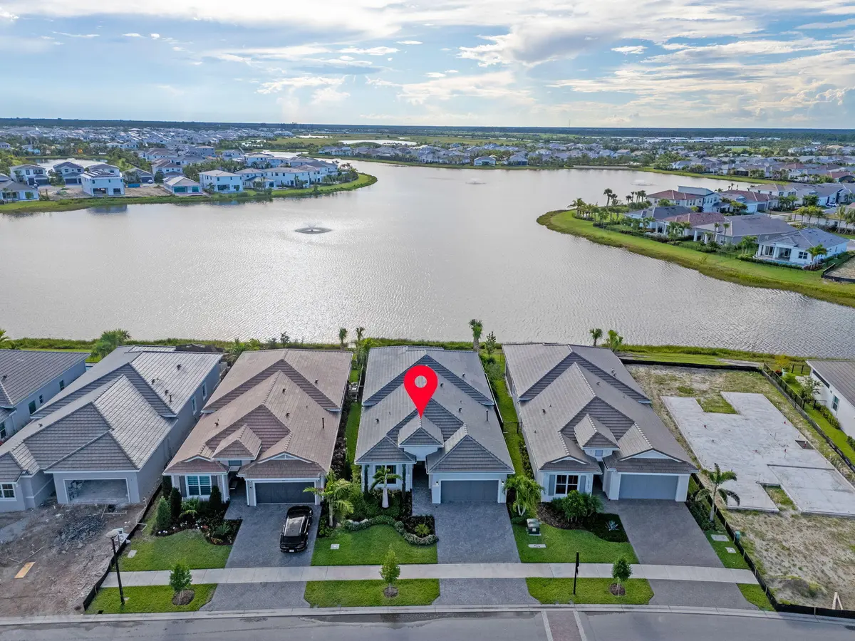 hpuse ariel at 10099 Regency Way, Palm Beach Gardens
