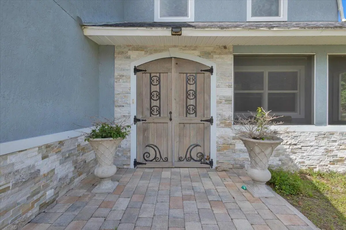 Front Entrance at 7202 Kenwood Road, Fort Pierce