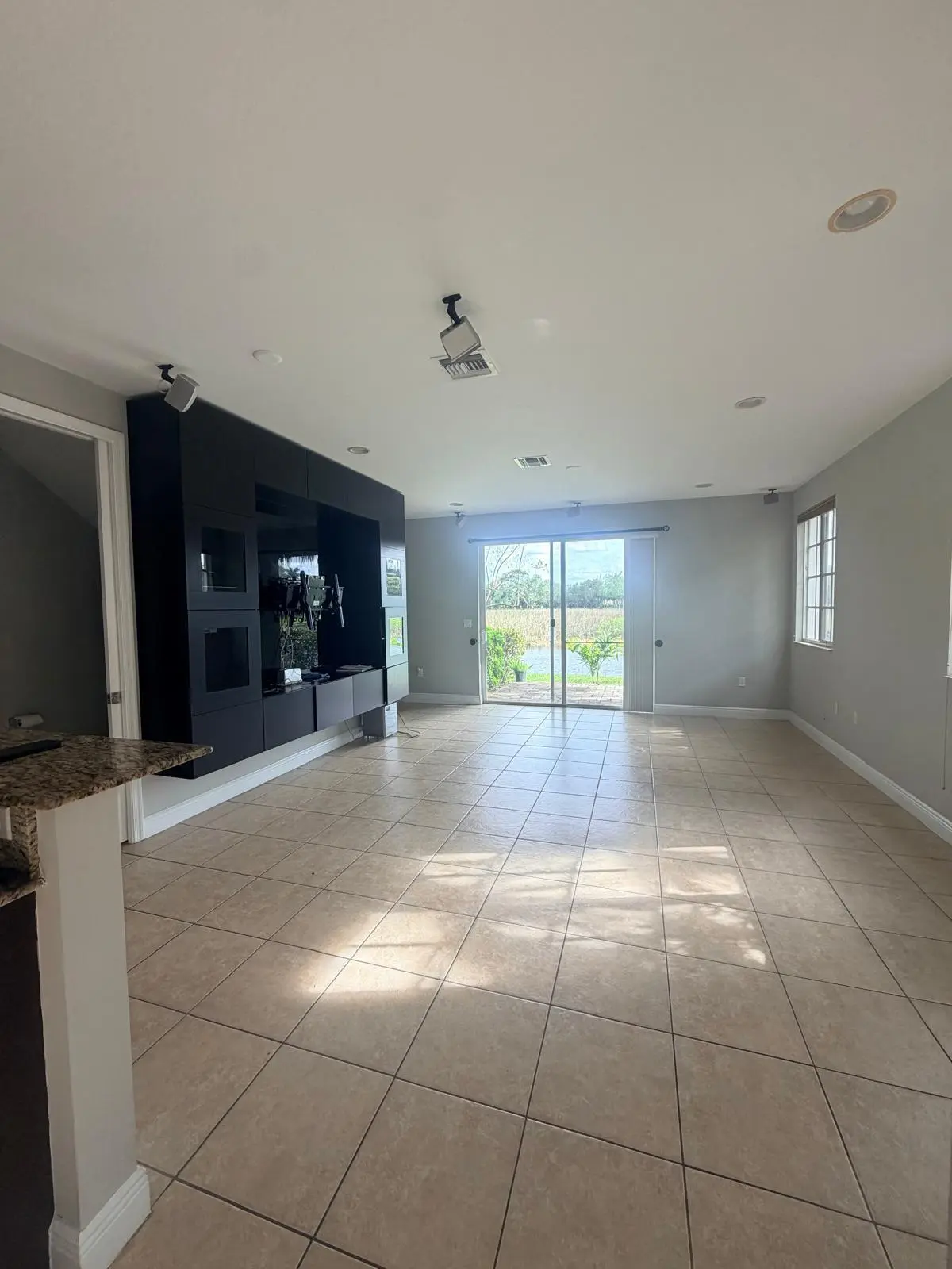 PIC 4 at 7644 Foxcroft Lane 7644, Davie