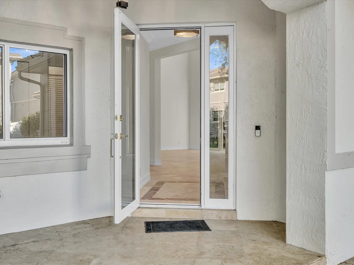 05-FPP00021 at 3559 Forest View Circle, Dania Beach