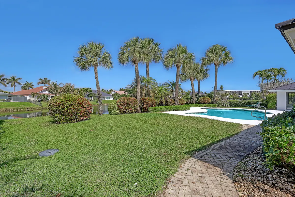 163 Apollo (49) at 163 Apollo Circle, Jupiter
