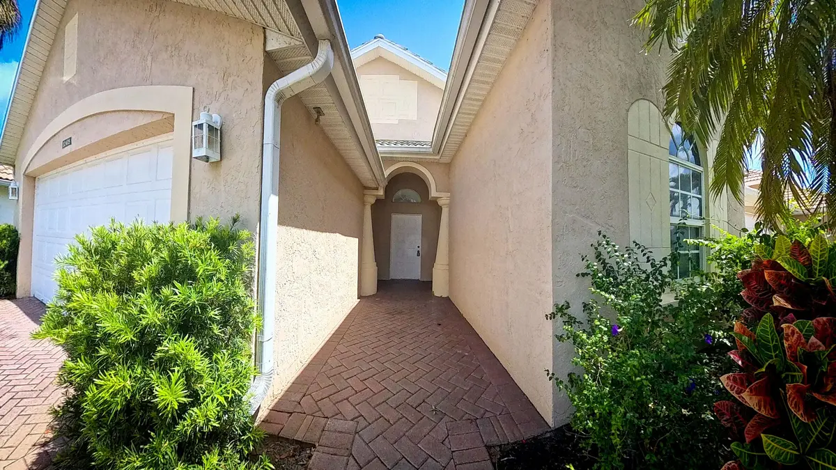 Front Door 2 at 12415 SE Plandome Drive, Hobe Sound