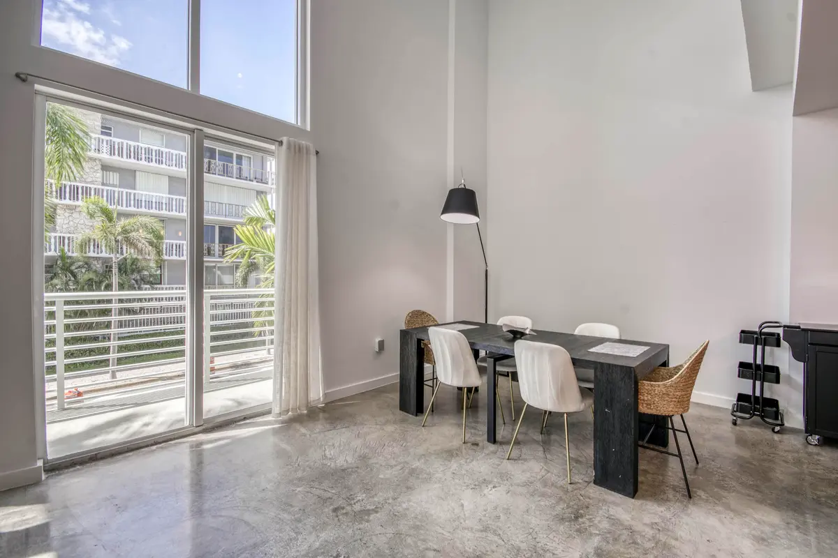 Dining Room at 108 Lake Avenue 202, Lake Worth Beach