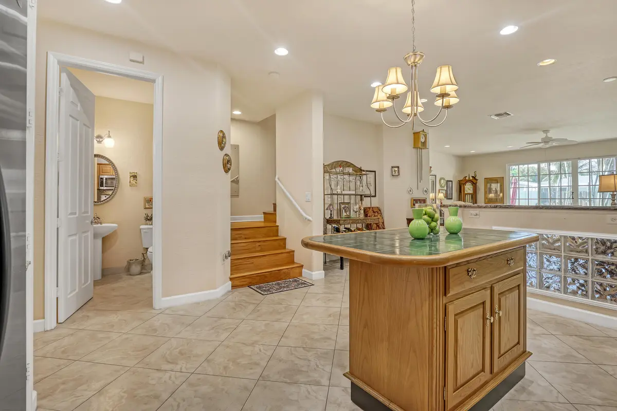 2560 NE 11th (24) at 2560 NE 11th Street, Pompano Beach
