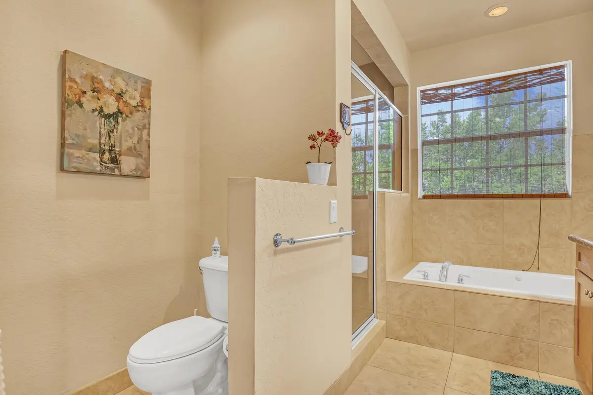 2560 NE 11th (35) at 2560 NE 11th Street, Pompano Beach