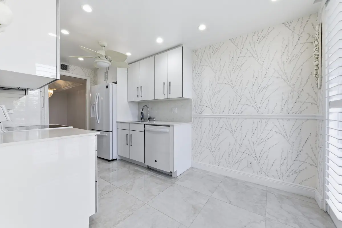 Kitchen at 2778 S Ocean Boulevard 206s, Palm Beach