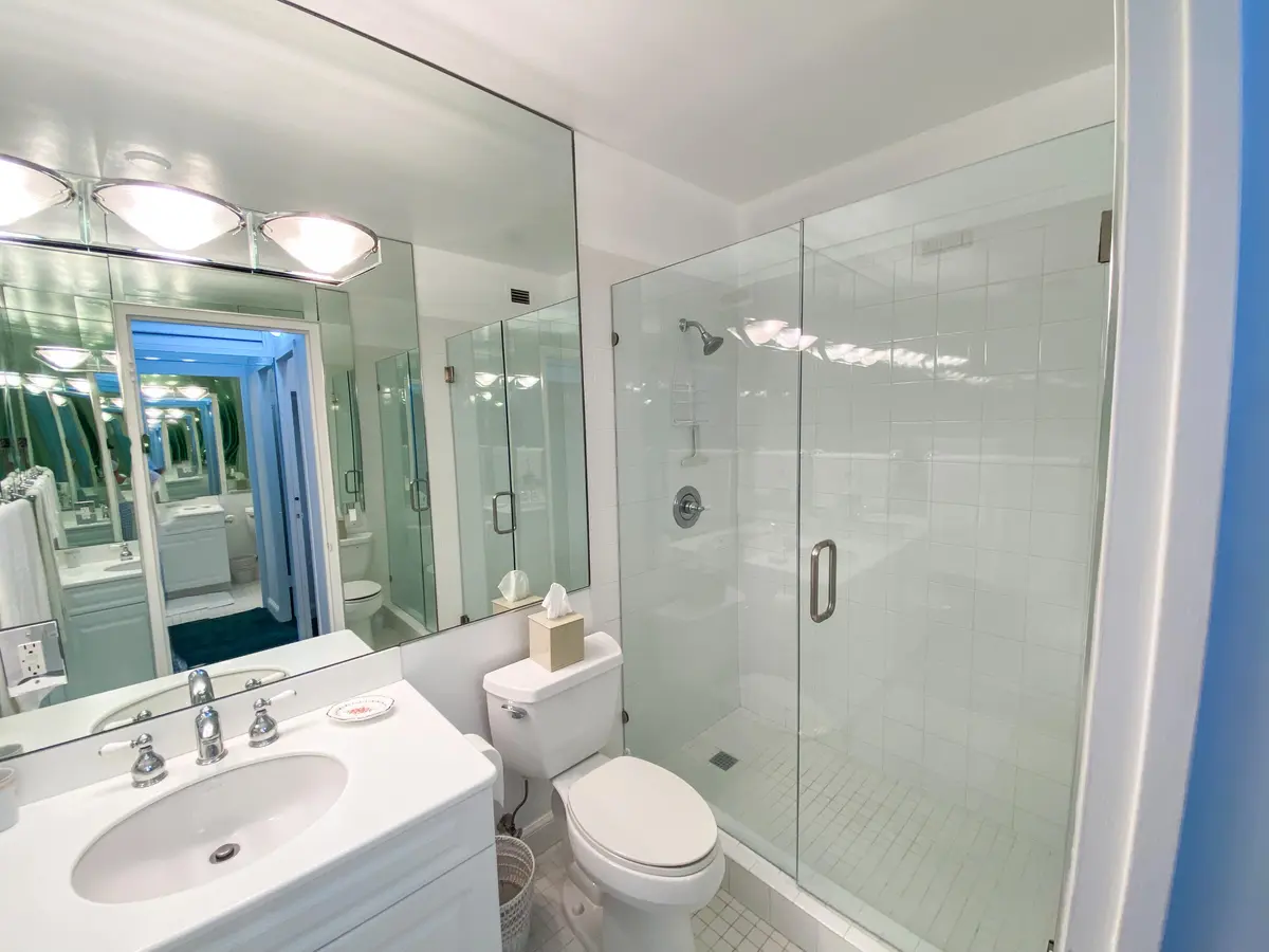 BF4BFE28-7EB4-46FD-AB87-6552022CC3DC at 44 Cocoanut Row 610a, Palm Beach
