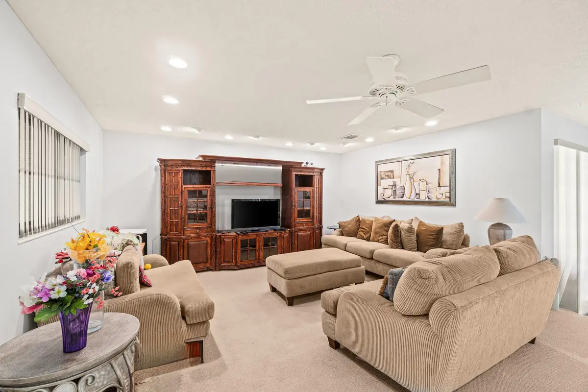 008-46StratfordLaneWest-D-BoyntonBeach-F at 46 Stratford Lane D, Boynton Beach