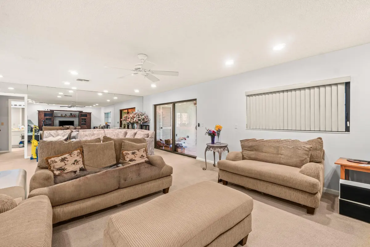 010-46StratfordLaneWest-D-BoyntonBeach-F at 46 Stratford Lane D, Boynton Beach