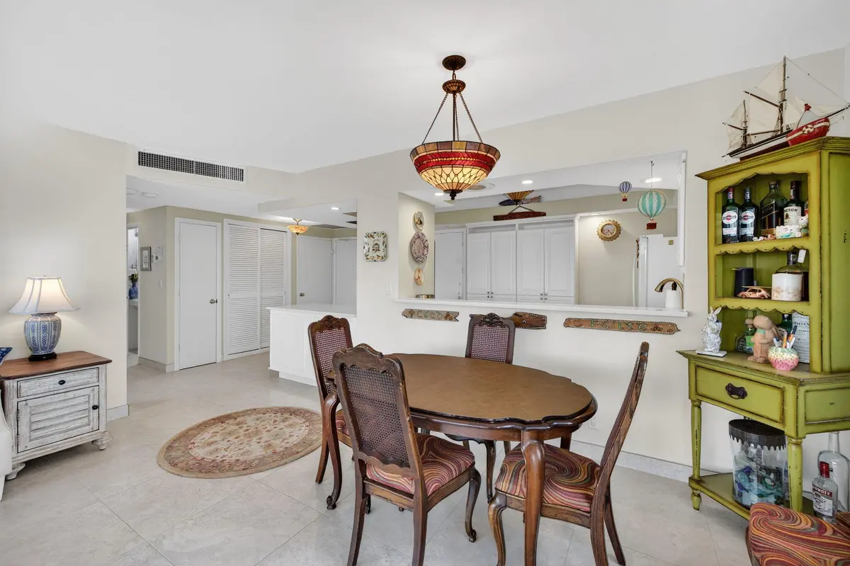 8-web-or-mls-A699A8906 at 3333 NE 34th Street 1109, Fort Lauderdale