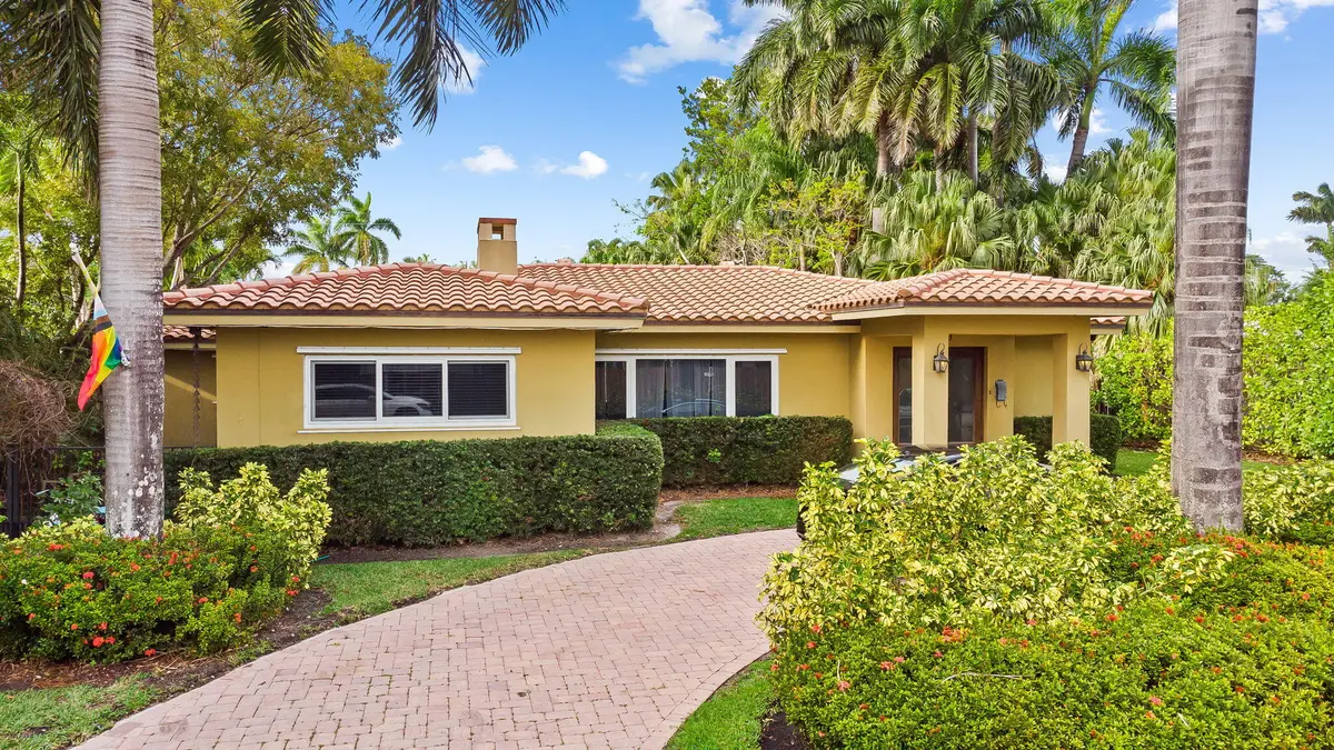 939 y at 939 Buchanan Street, Hollywood
