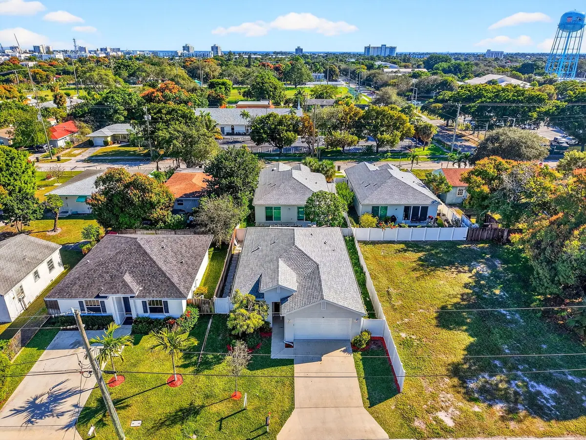 2-web-or-mls-DJI_20251229104926_0014_D at 341 Oak Alley, Delray Beach