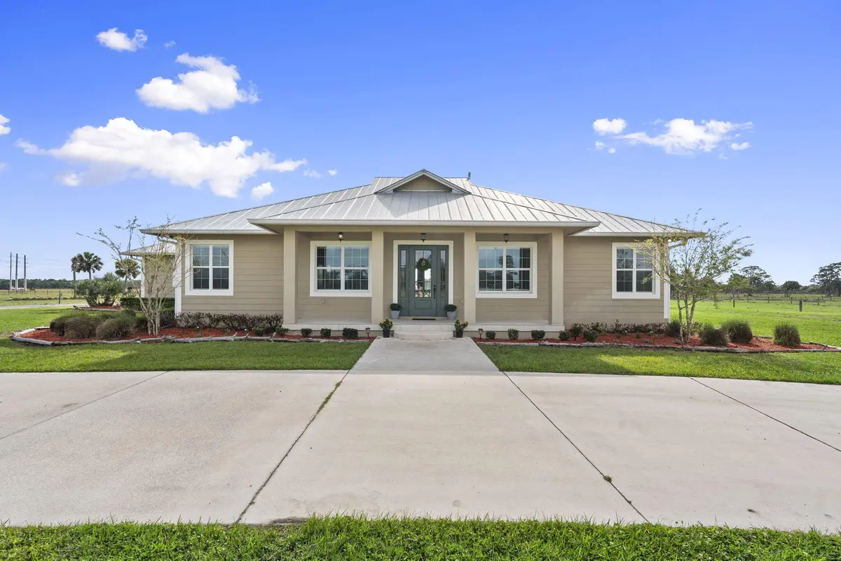 7-web-or-mls-DSC06188 at 1720 S Brocksmith Road, Fort Pierce