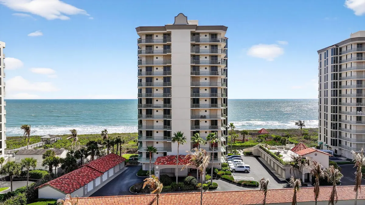 1-web-or-mls-DJI_20260315030448_0002_D at 4330 N Highway A1a 602, Fort Pierce