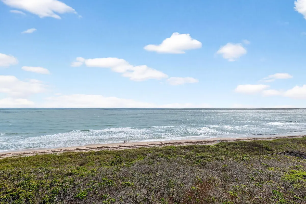 14-web-or-mls-5P1A4767 at 4330 N Highway A1a 602, Fort Pierce